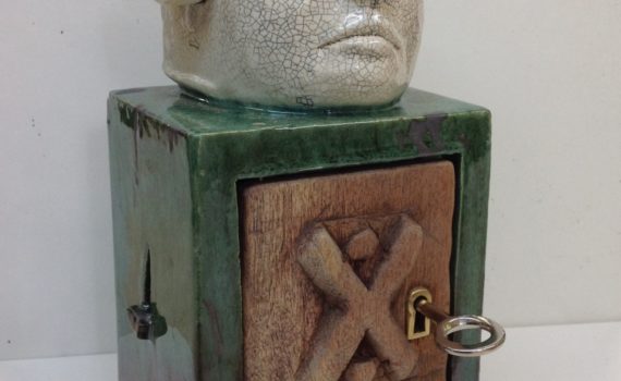 schrein, Keramik, Mahagoni, Messing, hist. Apothekergewichte, 30 cm, 2017