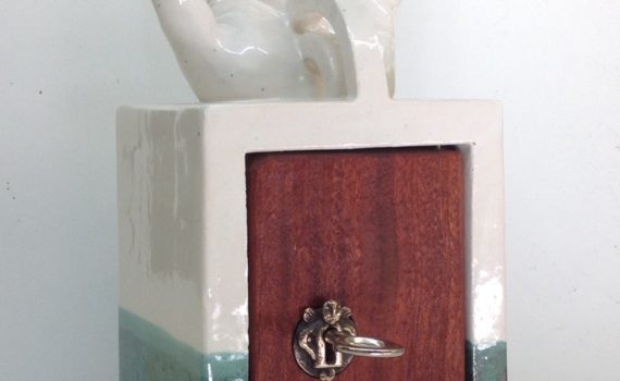 schrein,keramik, mahagoni, bronze, höhe 30 cm, 2017