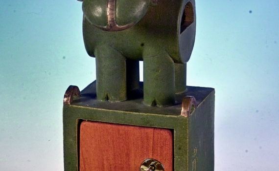 keramik,holz,metall,teilvergoldet,2007,privatbesitz