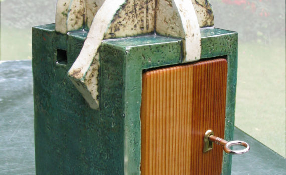 schrein,keramik,holz,metall,teilvergoldet,2008,privatbesitz