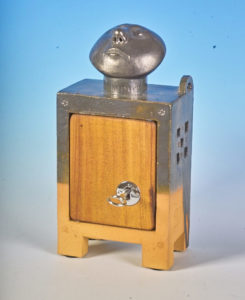 schrein,keramik,holz,metall,um 2007,privatbesitz