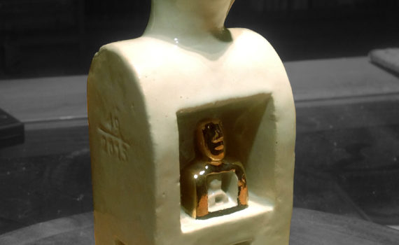 keramik,teilvergoldet,2016,privatbesitz