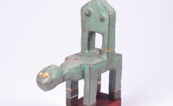 keramik,teilvergoldet,um 2005,privatbesitz