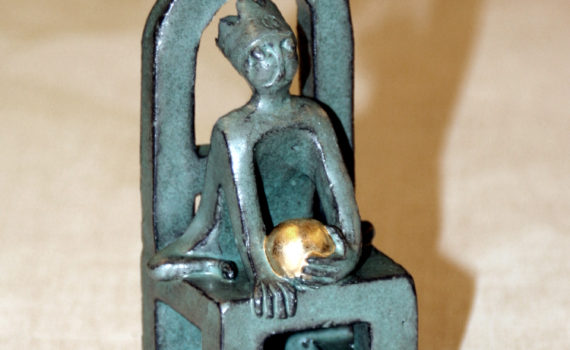 keramik,teilvergoldet,2004,privatbesitz