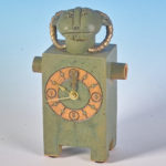 uhr,keramik,teilvergoldet,um 2007,privatbesitz