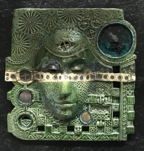 maske, keramik,glasur, oxide,metall, ca.35x40cm, 2018